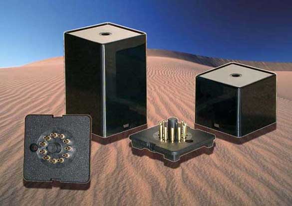 Plug in 8 pin (octal) & 11 pin (B11A) Cases | Perancea